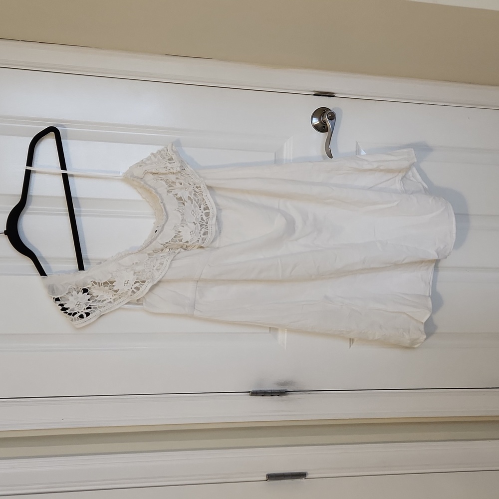 Lane Bryant 18/20 white gauze one shoulder knee length dress